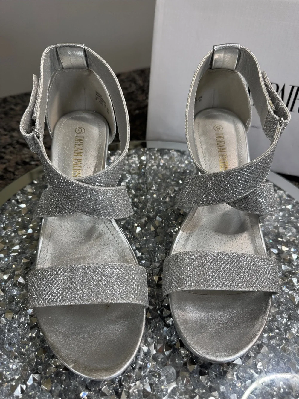 Dream Pairs Silver Glitter Strappy Wedge Sandals EUC 9